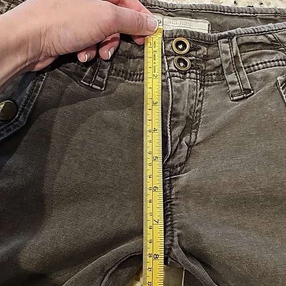Free People Cargo Skinny Jeans, Size 27 - Picture 5 of 5
